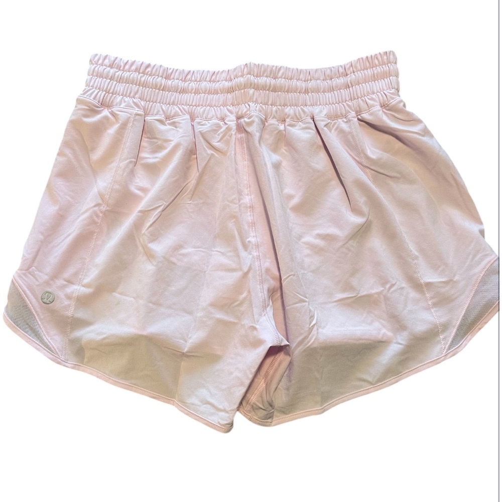 Lululemonš High Rise Pink Organza Hotty Hot Shorts Size 8 NWT 4ā Inseam - Picture 8 of 12